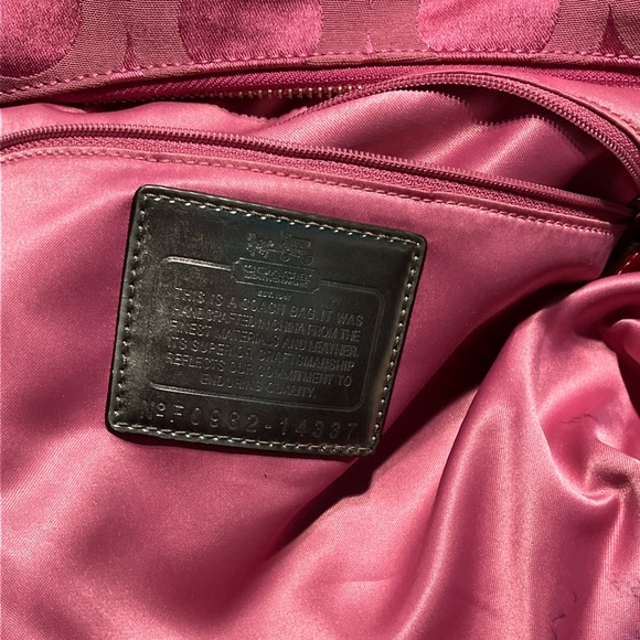 Coach Pink Shoulder Purse - Picture 11 of 16